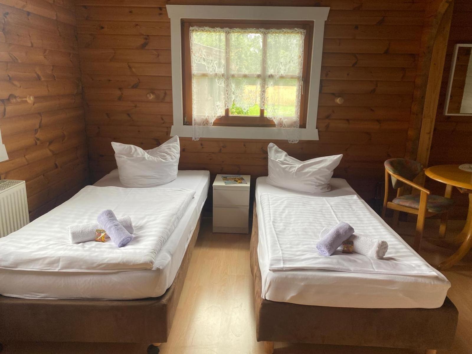 Abb Sportcenter Gaensefurth, Doppelzimmer Ohne Kueche, Standard Doppelzimmer Mit Kueche Hecklingen  Εξωτερικό φωτογραφία