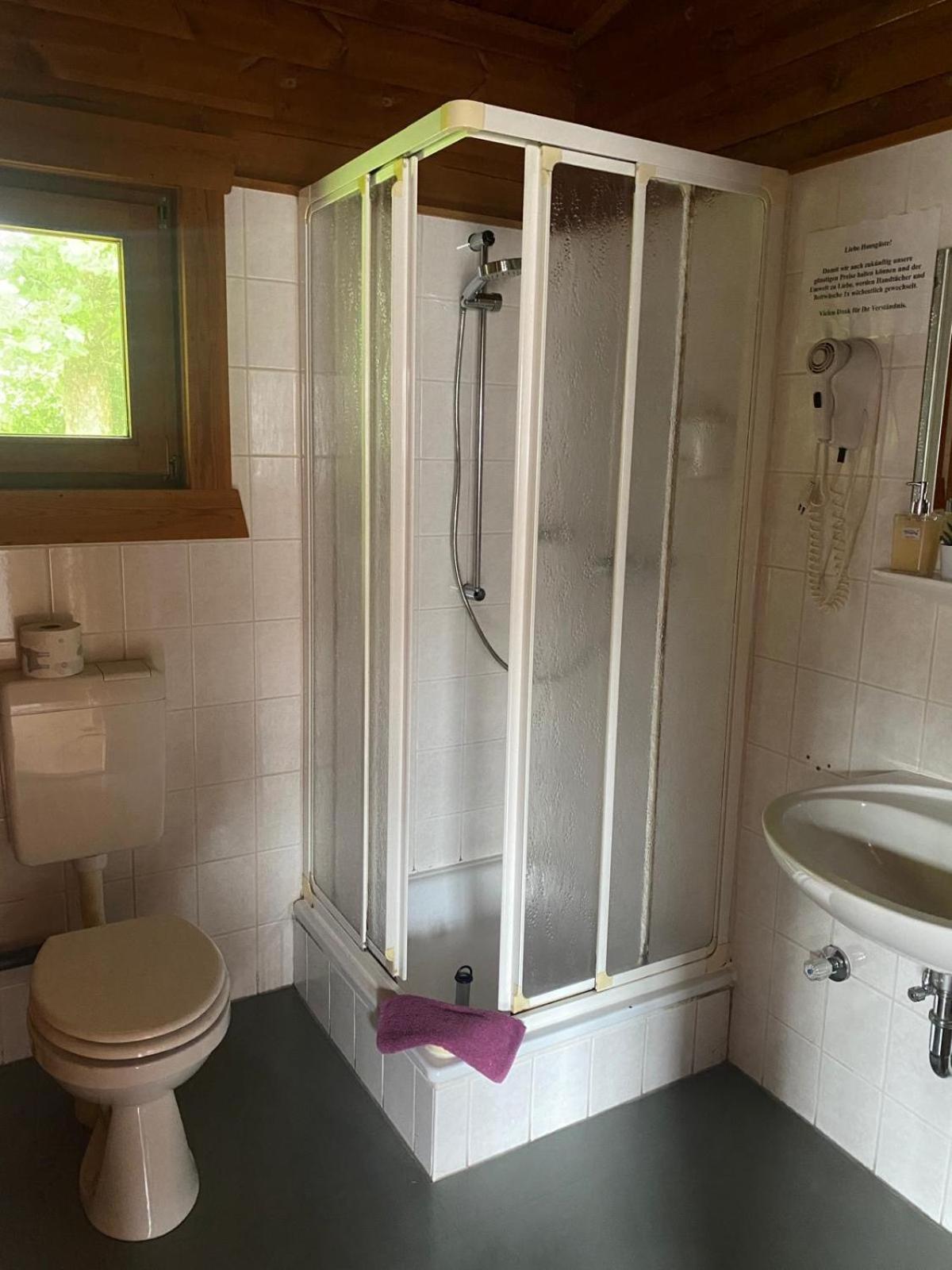 Abb Sportcenter Gaensefurth, Doppelzimmer Ohne Kueche, Standard Doppelzimmer Mit Kueche Hecklingen  Εξωτερικό φωτογραφία